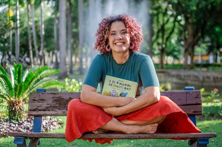 Aline Dias, escritora (Foto: Divulgação)