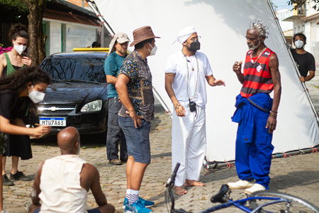 A equipe no set de filmagens (Foto: Luara Monteiro)