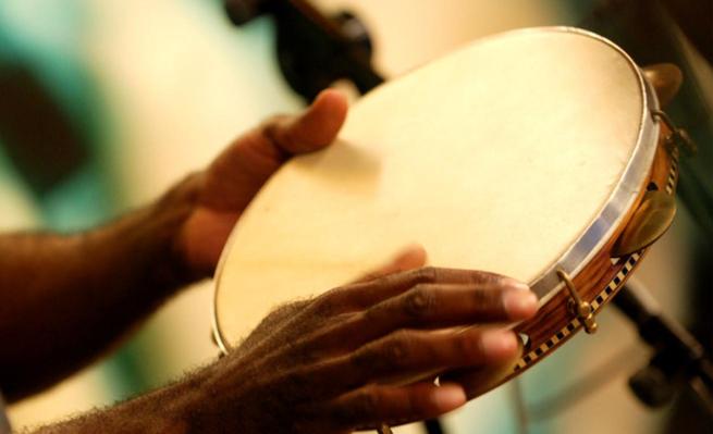 pandeiro-dia-do-samba-c