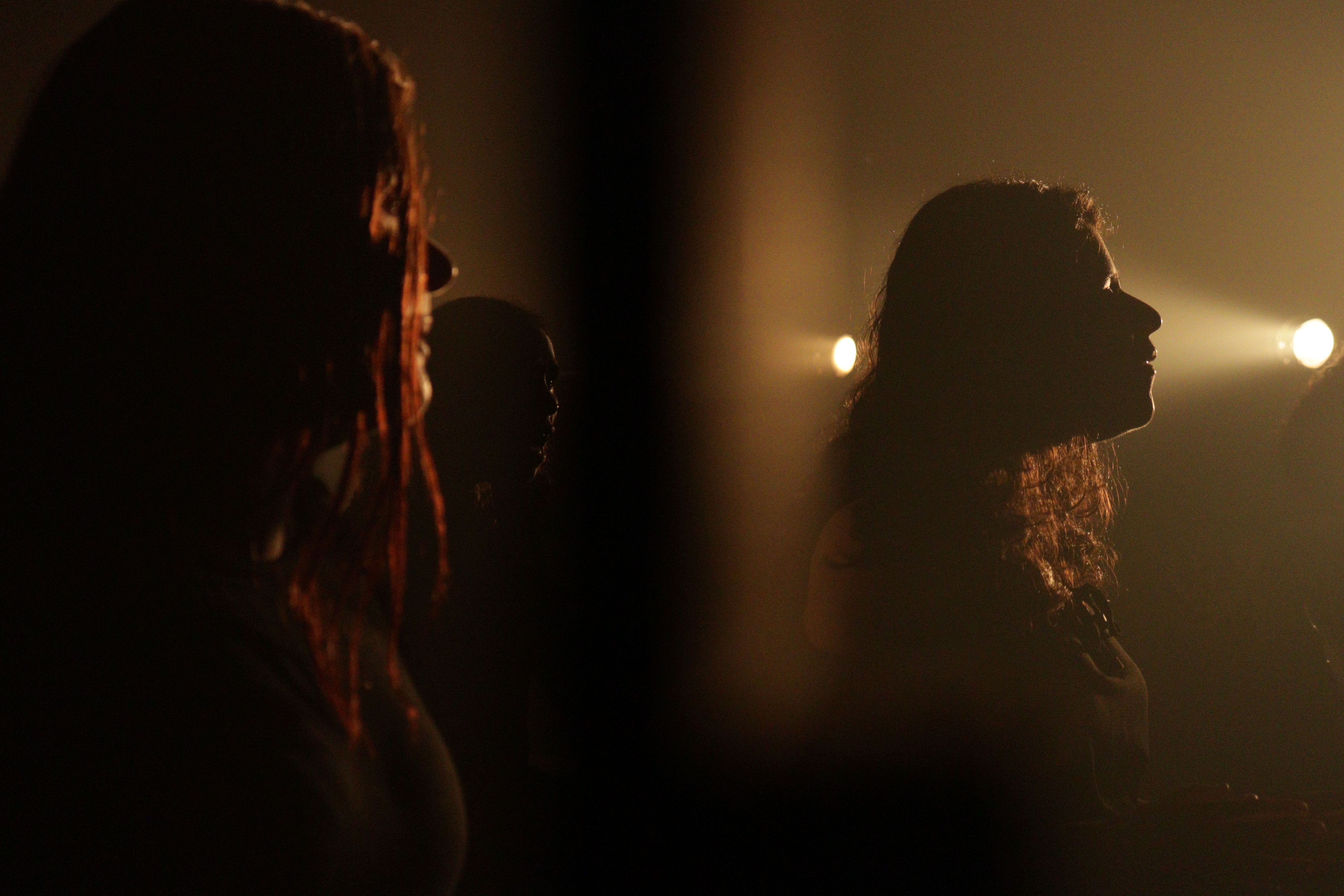A maioria dos artistas do elenco nunca havia cantado em coral (Foto: Jonatas Sobral)