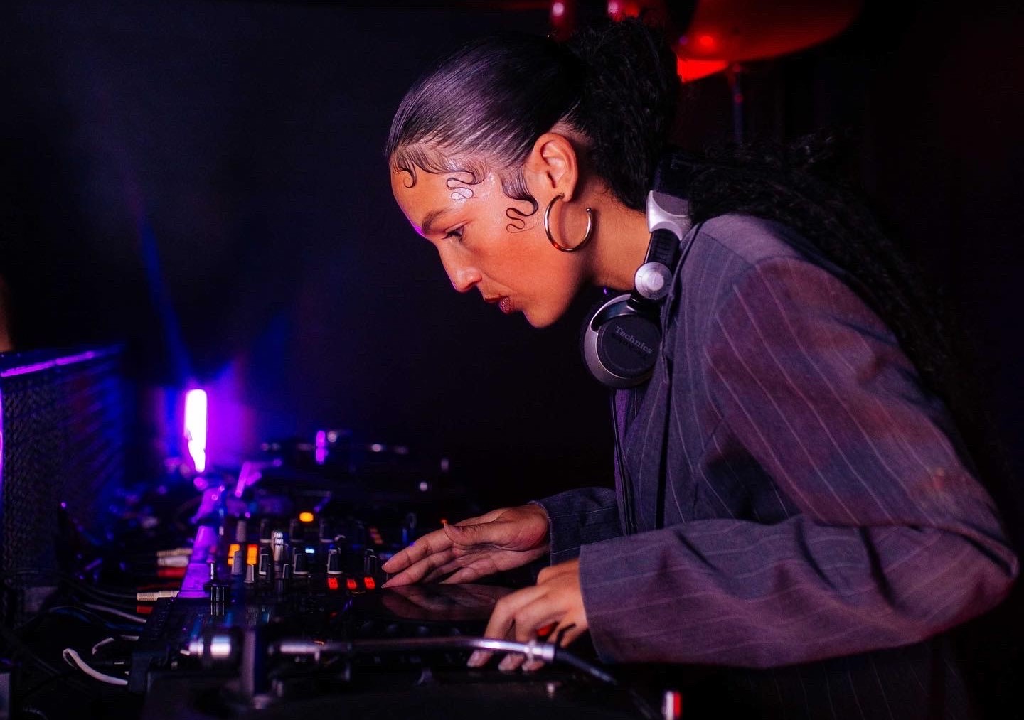 DJ Sista Ilú (1)