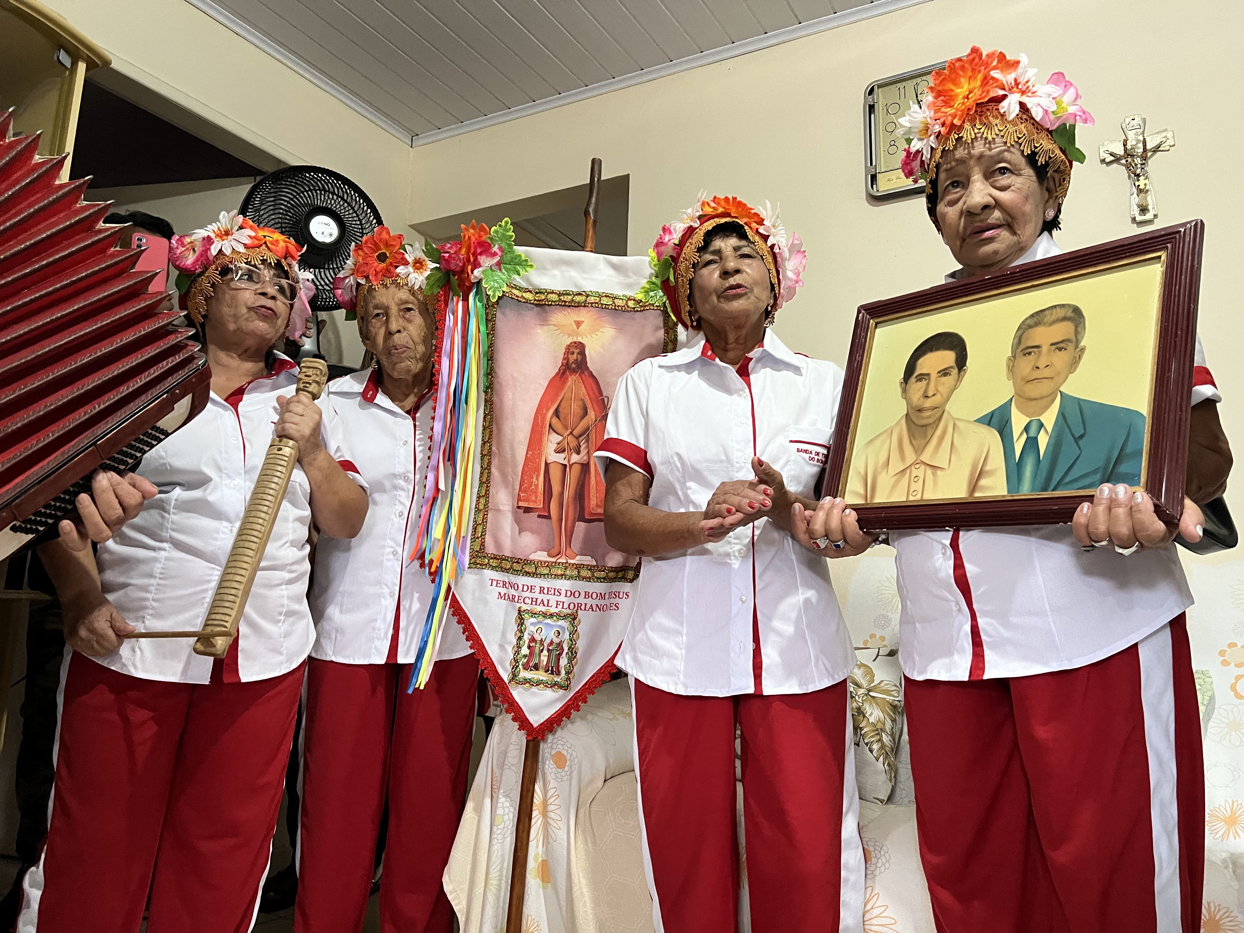 festival-morro-baixo-terno-de-reis-hor