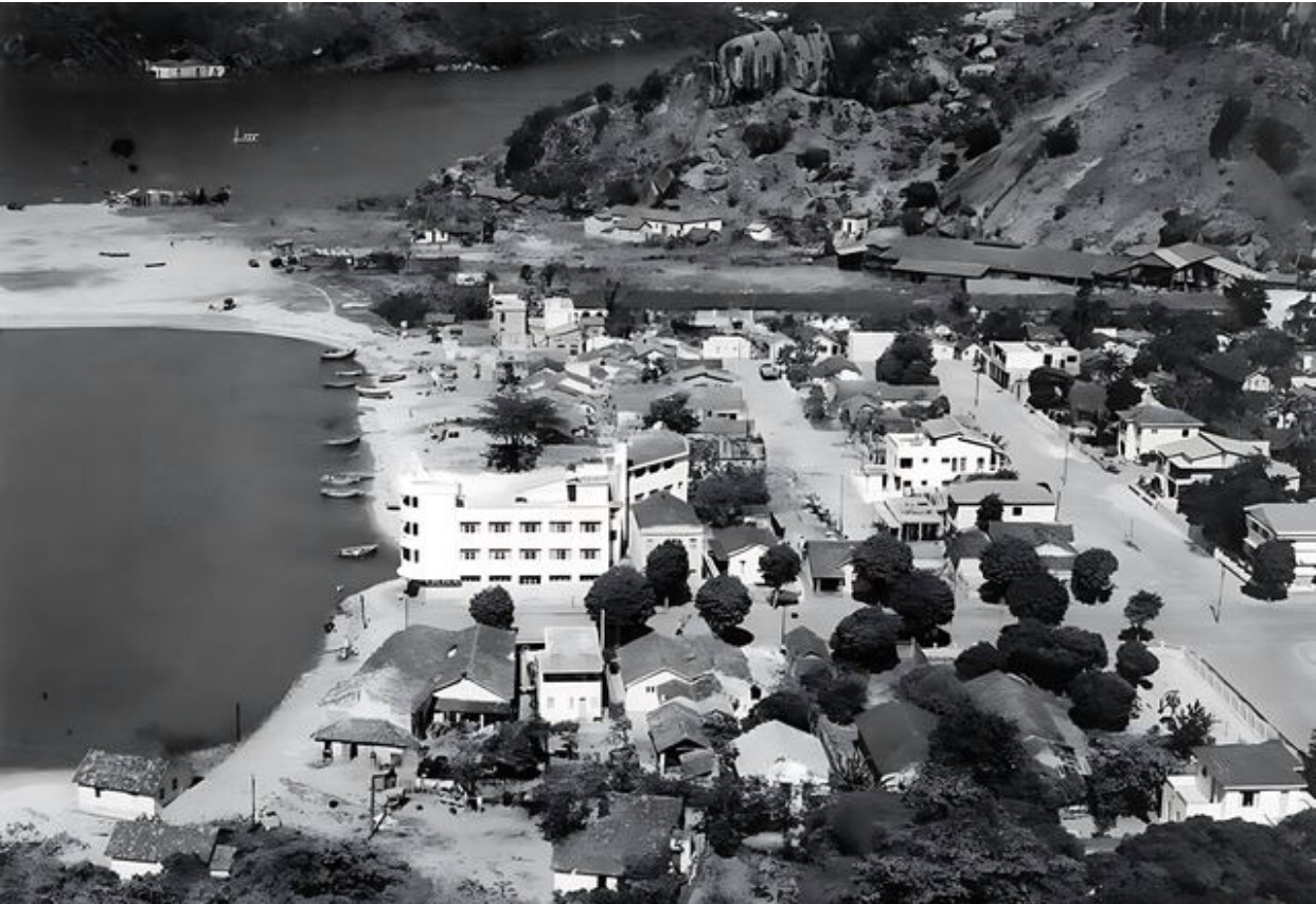 A praia do Suá 2