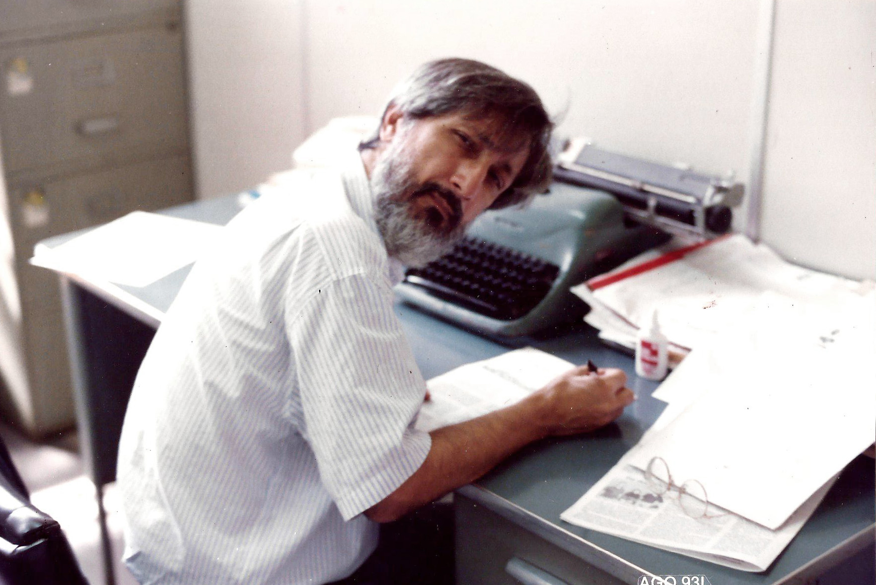 Escritor Reinaldo Santos Neves. Acervo família 01
