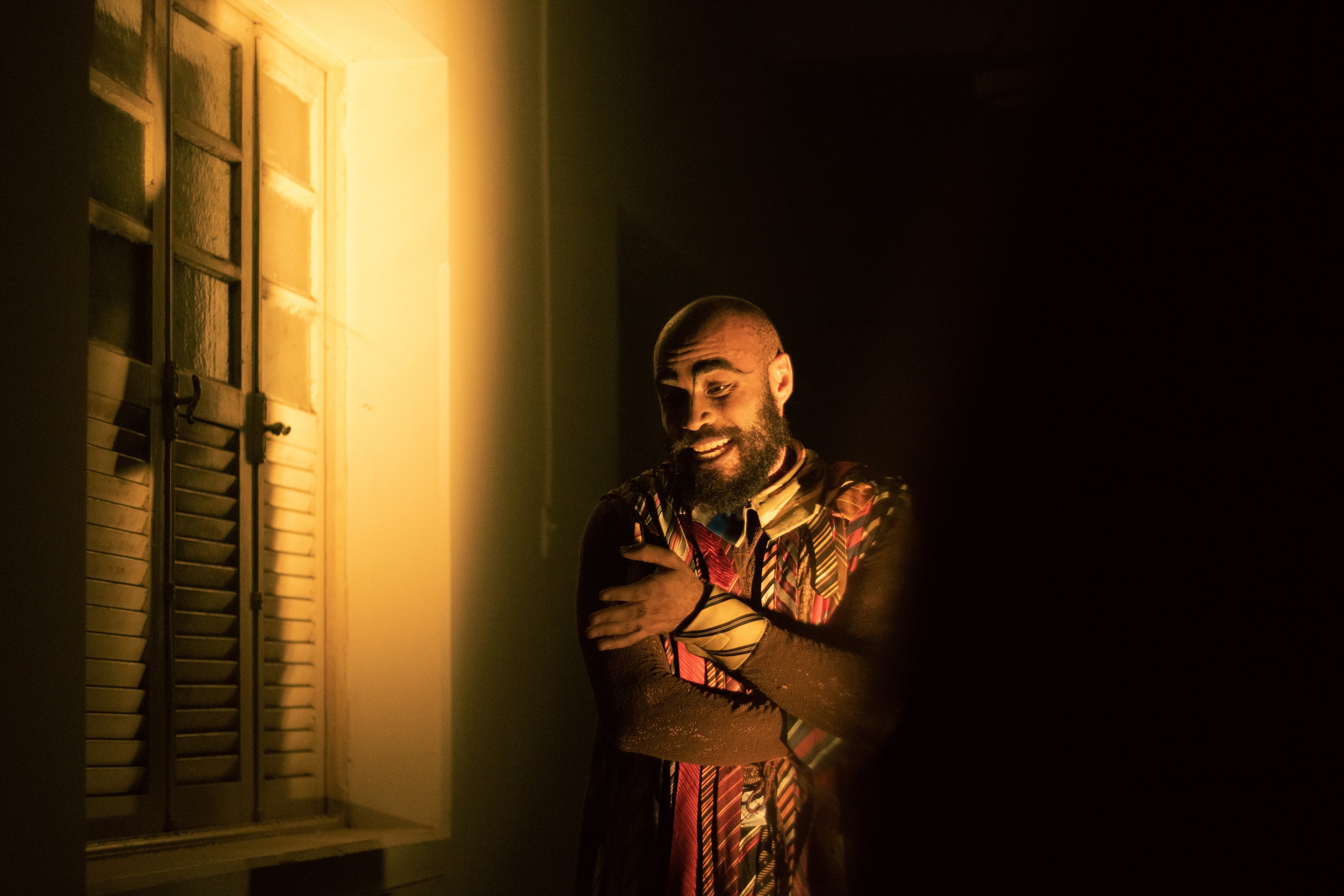 Espetáculo Metamorfose, do Grupo Anônimos de Teatro (Cachoeiro de Itapemirim). Farley José Benjamim