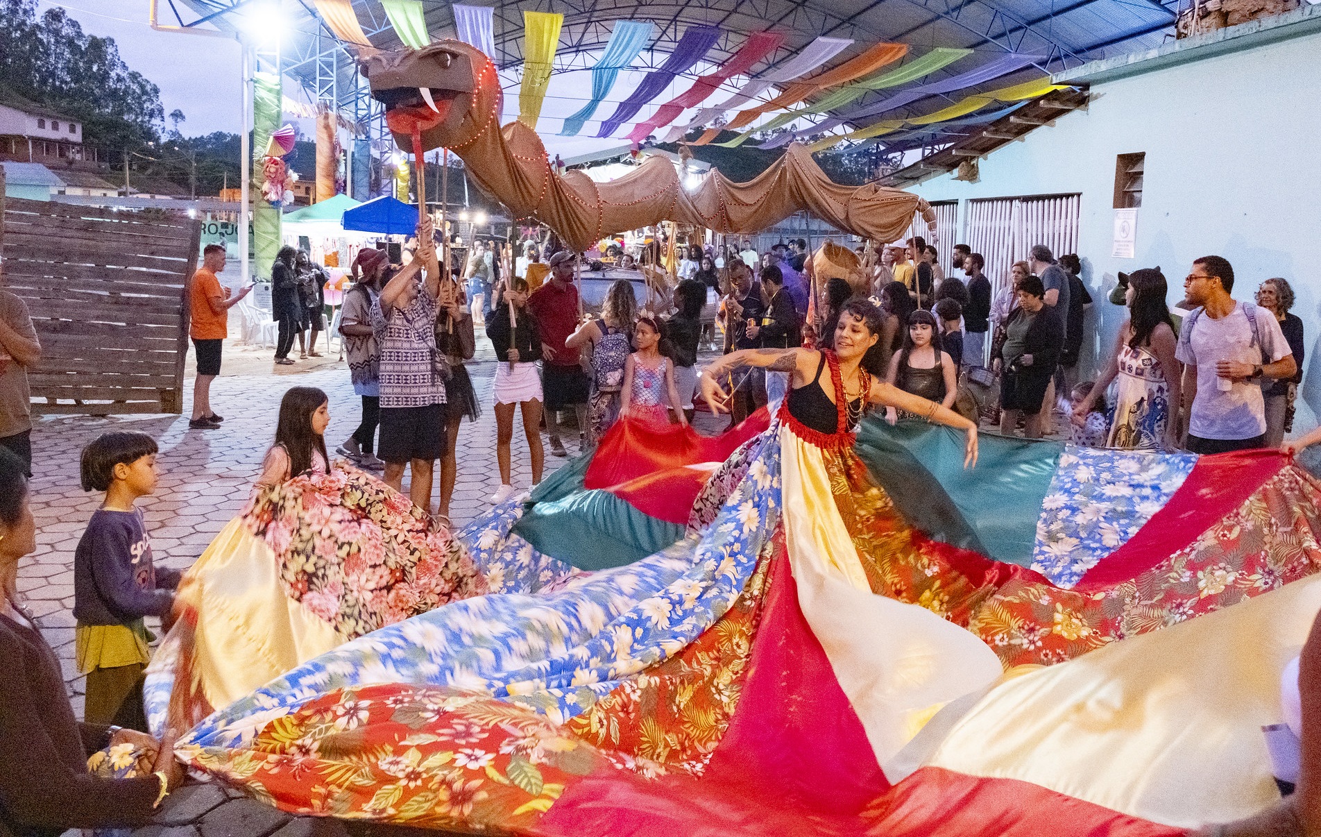 54412030145_1706ada13f_k - Copia