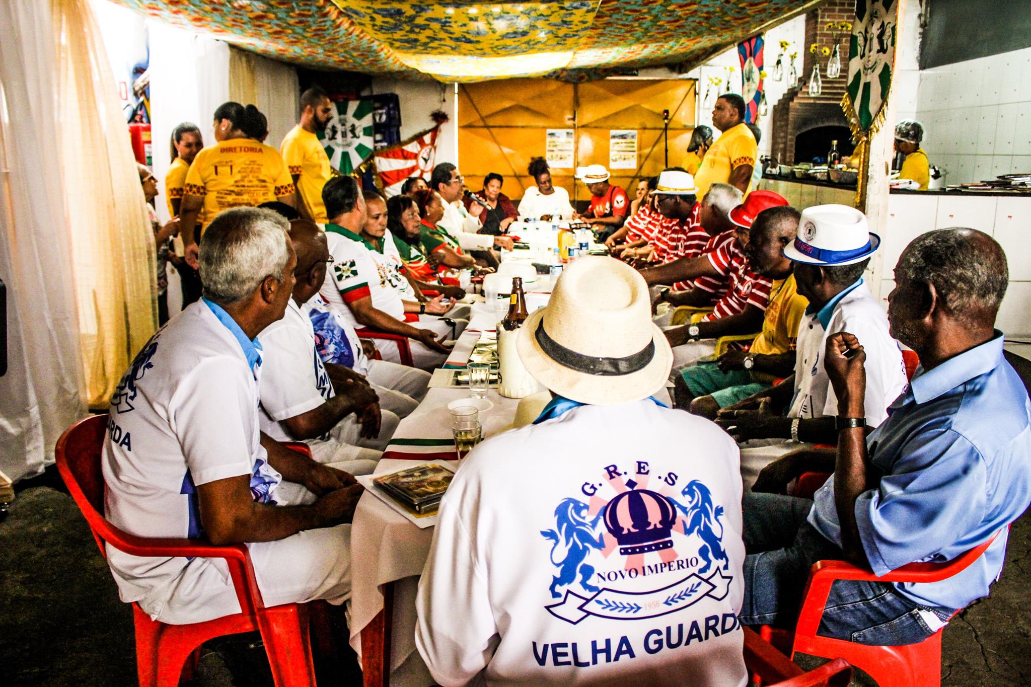 PARA SAMBAR COM AS CRIANÇAS (2)