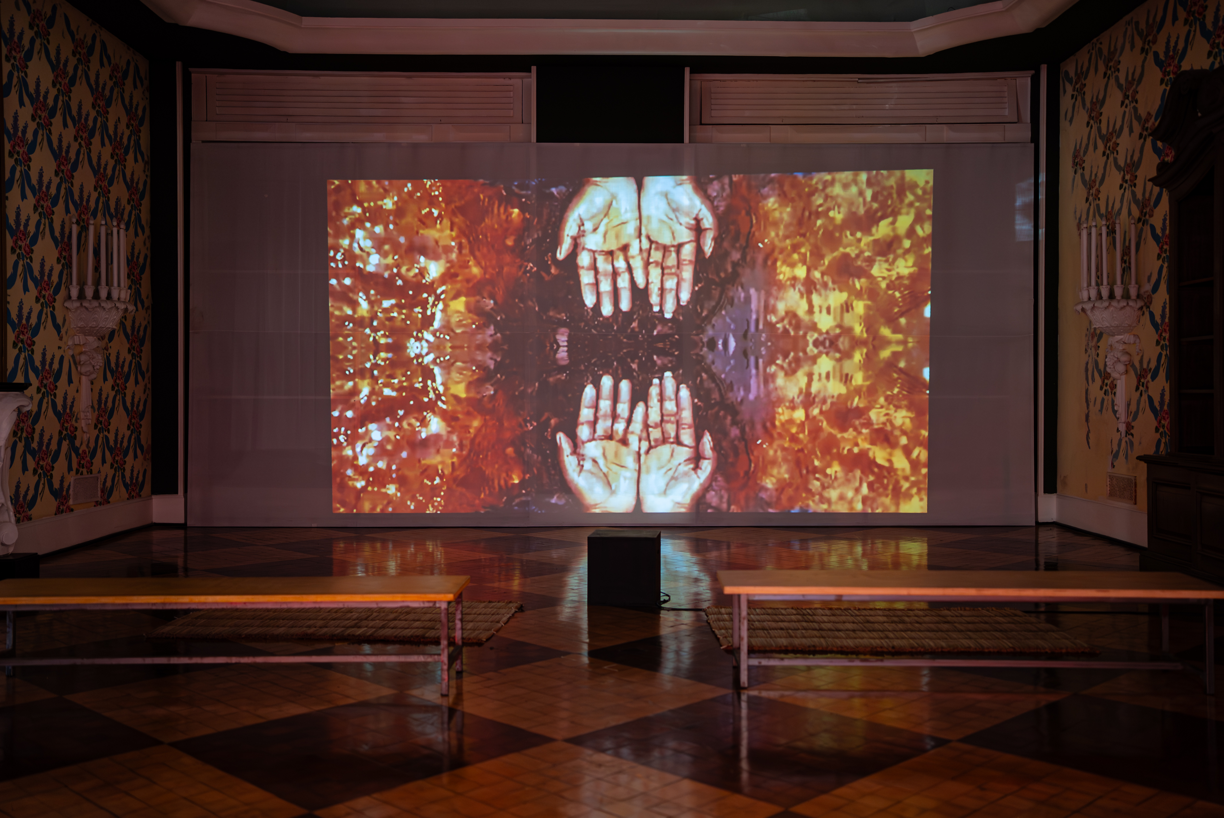Cais das Artes: exposição reúne obras de artistas contemporâneos indígenas  